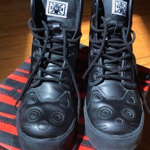 T.U.K. Black Kitty Sneaker Boots, Size 9